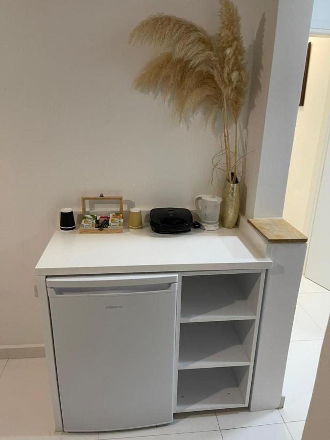 Jz Plus E'Bella Rhodes City Luaran gambar